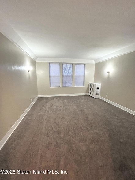 Building Photo - 37 Avon Pl