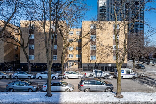Alternate - Sheridan Balmoral Apartments