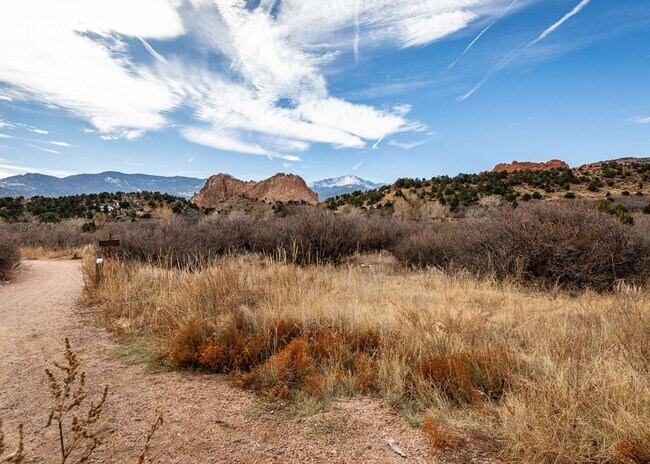 Building Photo - 5681 Silverstone Terrace