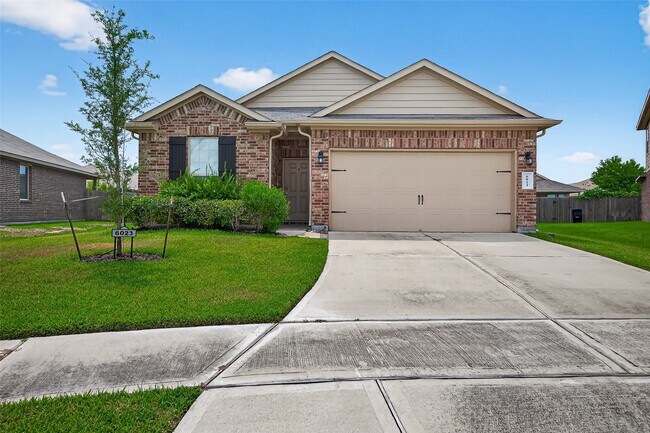 Primary Photo - 6023 Briarstone Bay Dr
