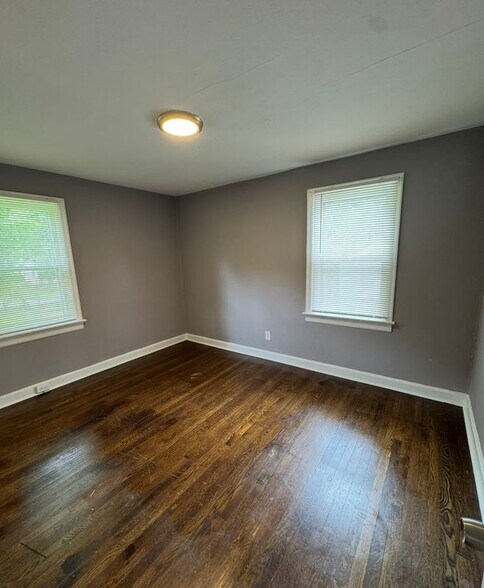 Building Photo - 5659 Beldon Dr