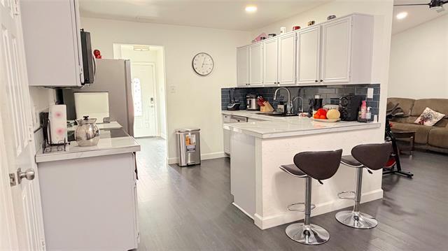 Building Photo - 4233 Glen Ridge Dr