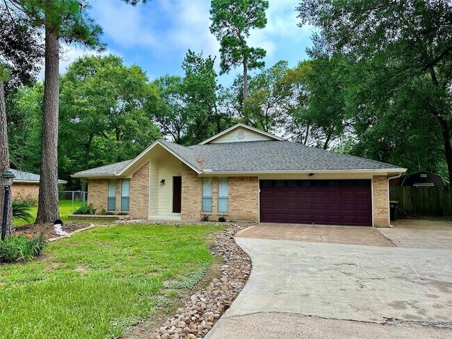 Building Photo - 239 Ridgewood Dr