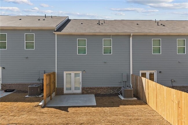 Building Photo - 3111 Greyton Dr