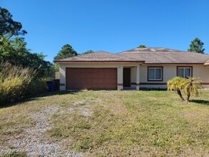 Building Photo - 862 Holmes Ave