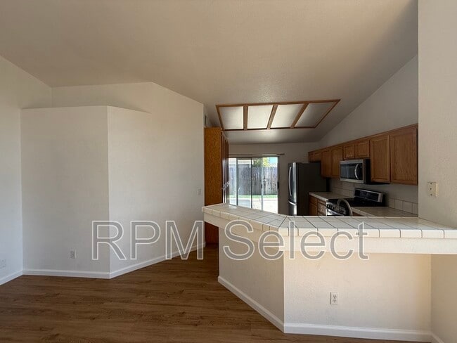 Building Photo - 9108 Bristol Plaza Way