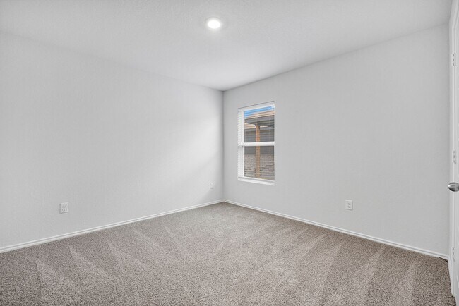 Building Photo - New Construction 3 bed 2 bath home on the ...