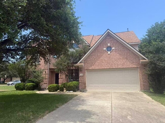 Primary Photo - 8001 Woodhall Cove