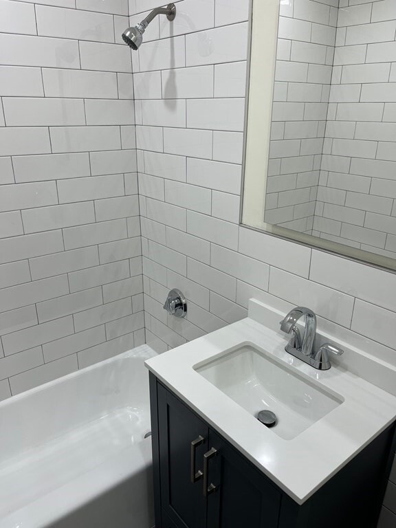 Building Photo - 6 Whittier Pl