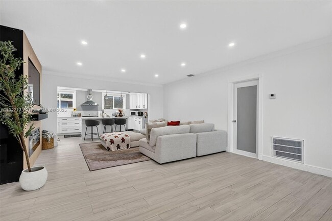 Building Photo - 1510 NW 176th Terrace