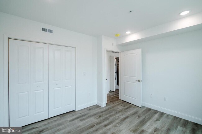 Building Photo - 129 Washington Ave