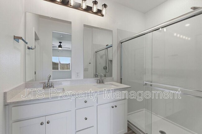 Building Photo - 12542 Surfbird Wy