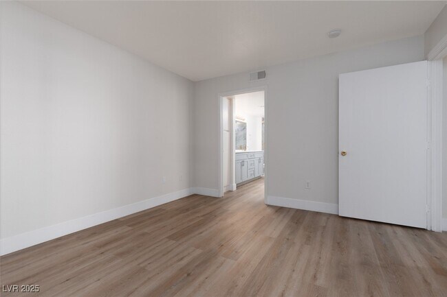 Building Photo - 2300 E Silverado Ranch Blvd