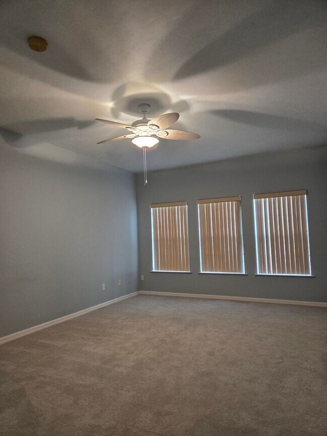 Building Photo - Beautiful & Spacious 3-Bedroom Home in Gated Community – 2-Car Garage!