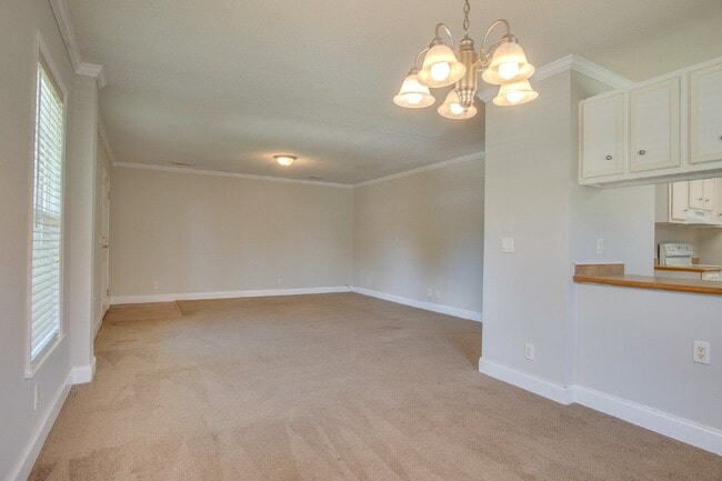 Building Photo - Don’t Miss This West Pensacola Rental — Open Floor Plan, Large Primary Suite, Outdoor Deck & Minu...