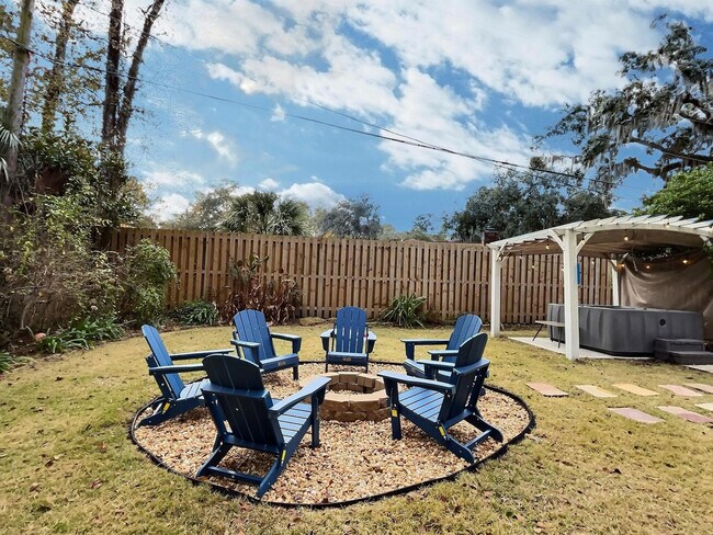 Building Photo - 1023 Brittlewood Dr