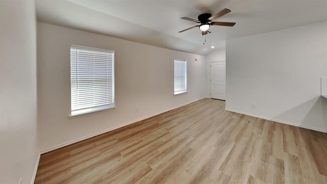 Building Photo - 1206 NW 113th St