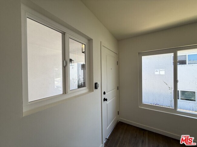 Building Photo - 25226 Loytan St