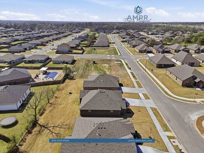 Building Photo - New Beginnings Start with AMRR: Spacious 3 Bedroom new build in Siloam Springs!
