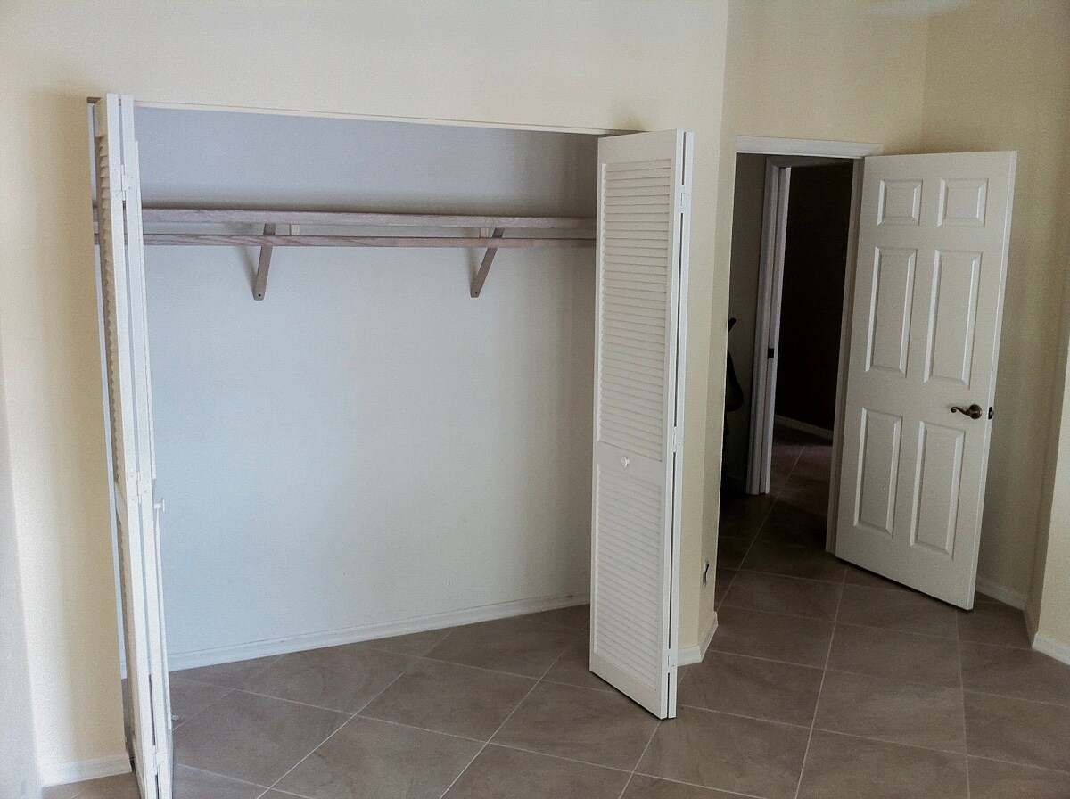 Building Photo - 1300 Misty Pines Cir