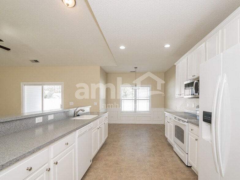 Building Photo - 38 Alston Park Dr