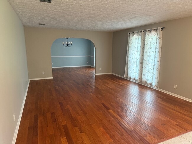 Building Photo - 2374 Stafford Dr