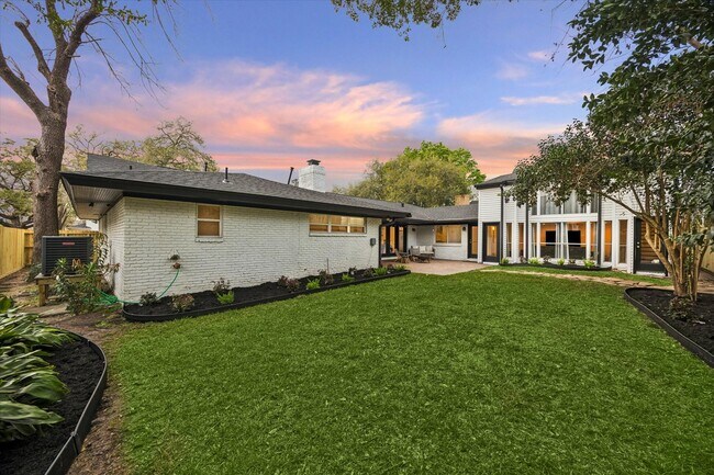 Building Photo - 9407 Cranleigh Ct