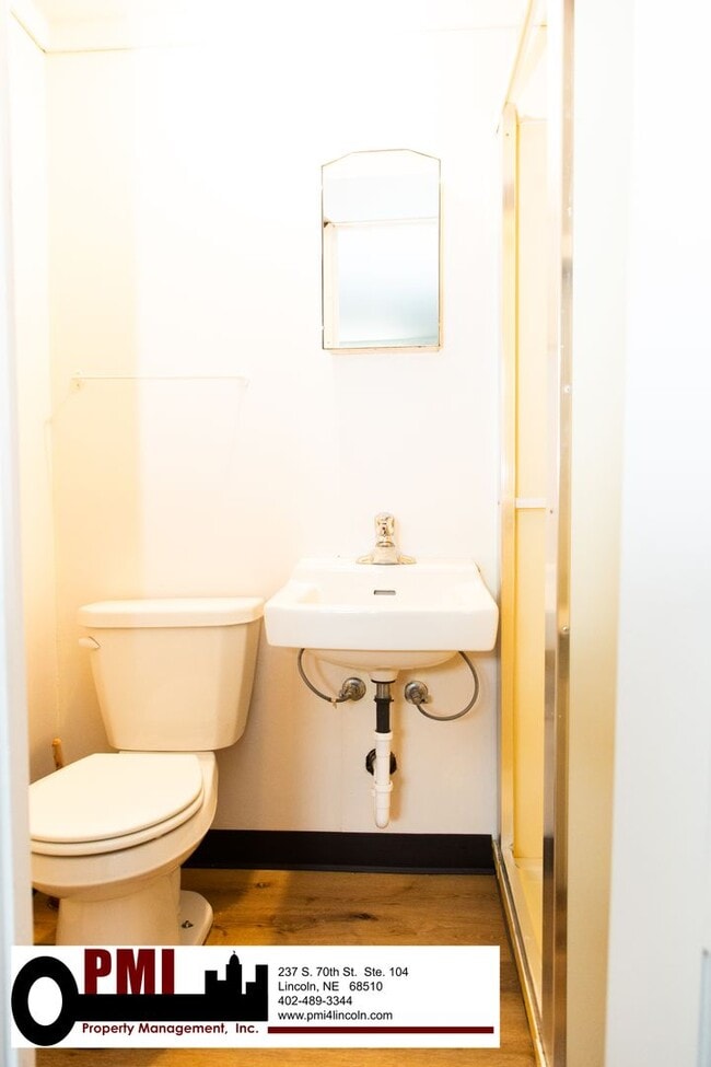 Building Photo - 1400 F / 836 South Street