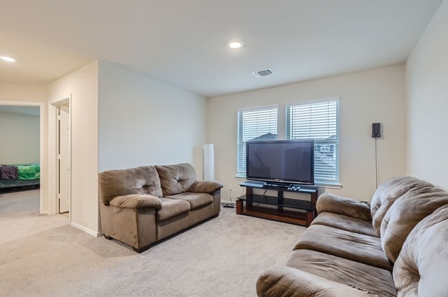 Building Photo - 21 Snowy Plover Ln