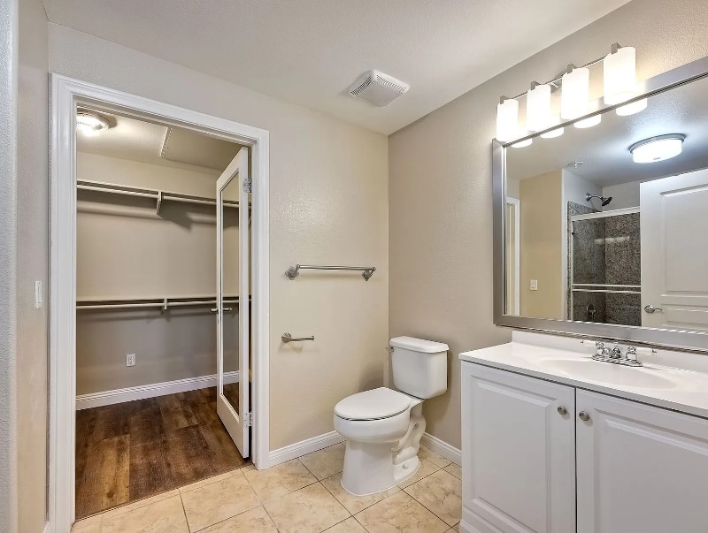 Building Photo - 3857 Pell Pl