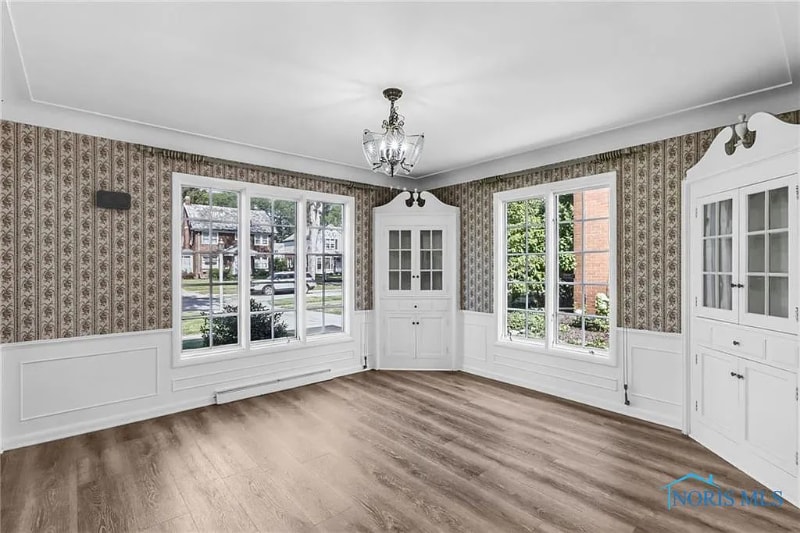 Building Photo - 2310 Goddard Rd