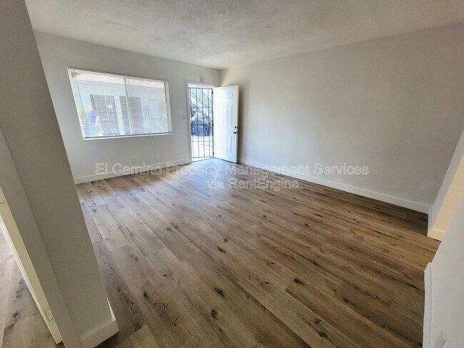 Building Photo - 7722 Walker Ave