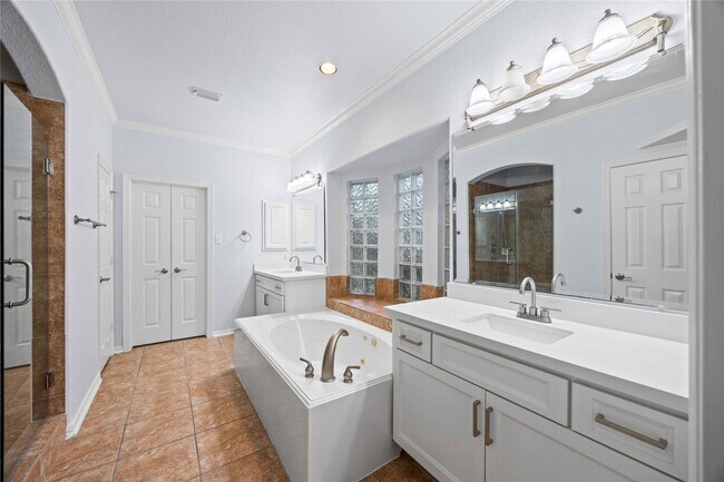 Building Photo - 10311 Pitcataway Dr