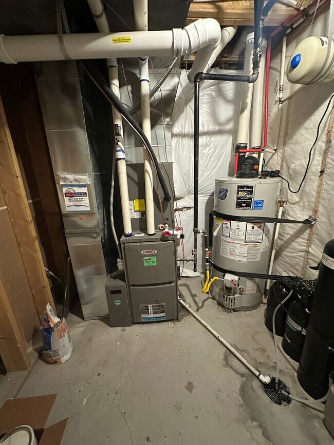 Building Photo - GORGEOUS Bountiful Home!!!