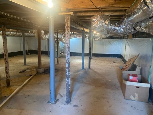 Building Photo - 2 BED, 1 BATH HOME LOCATED IN DENTON!