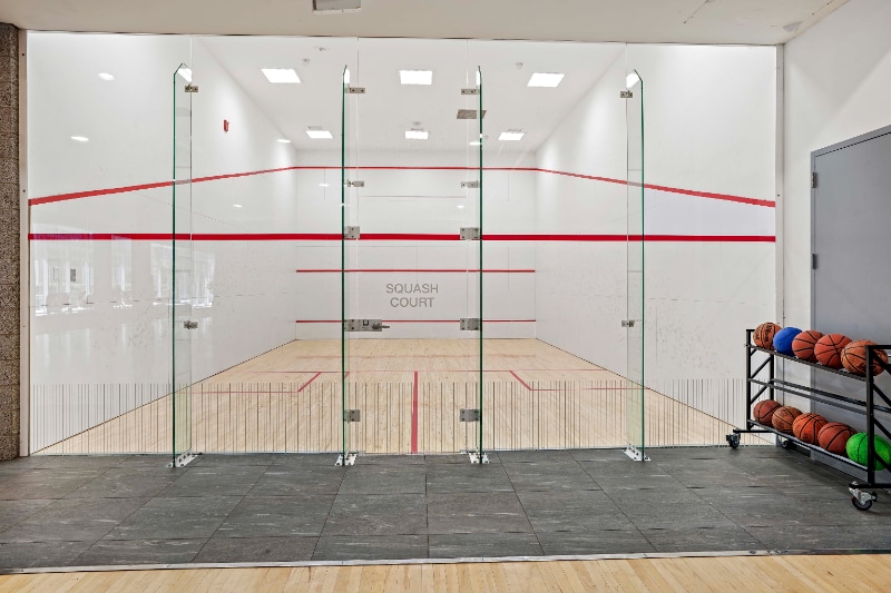 Building Photo - 223 E Illinois St