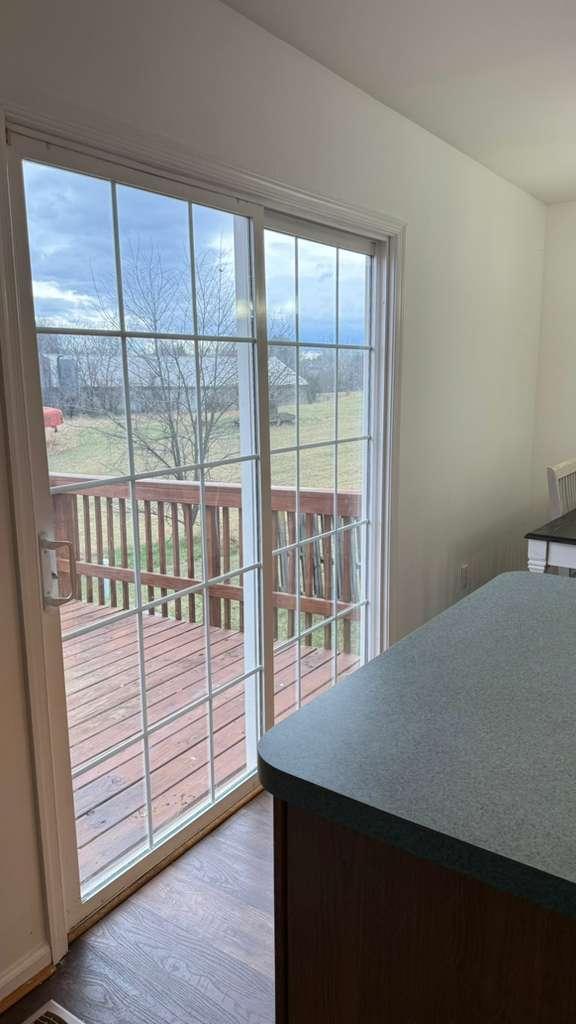 Building Photo - 1029 Aztec Dr