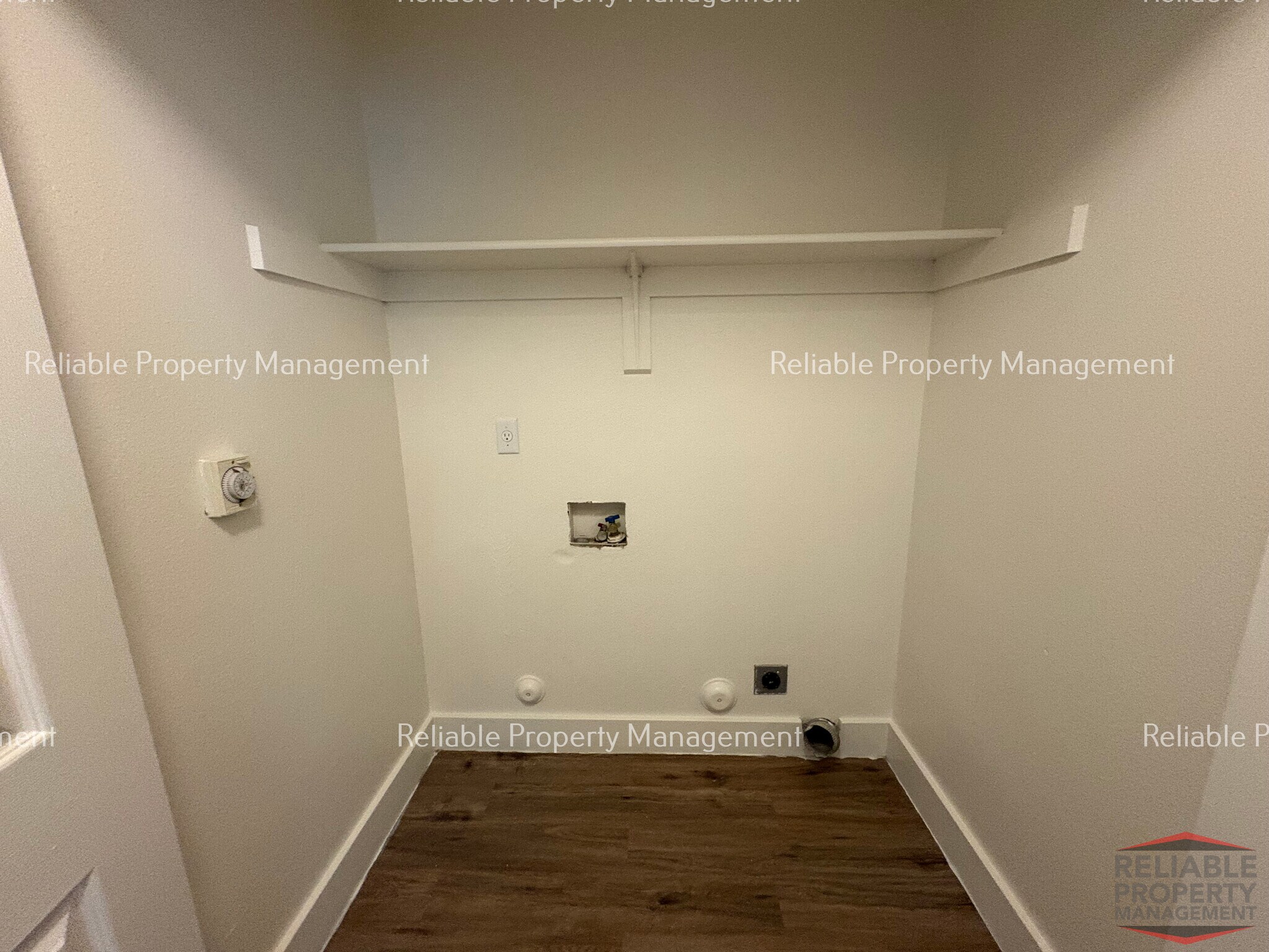 Building Photo - 2238 Meppen Dr
