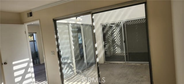 Building Photo - 14421 Pinewood Rd