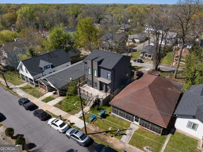 Building Photo - 957 Ashby Grove SW