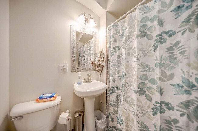 Building Photo - Charming 5-Bedroom Home with Exposed Brick and Modern Upgrades