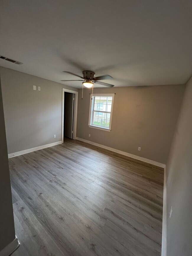 Building Photo - Bossier Beauty!