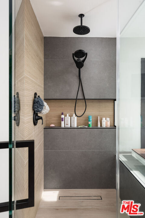 Building Photo - 1044 Waterbury Ln