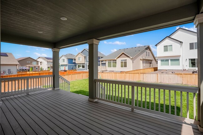 Building Photo - Two Story Home in Reunion