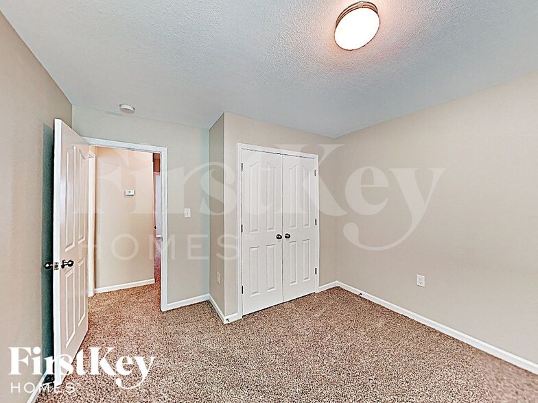 Building Photo - 4813 Manchineel Ln