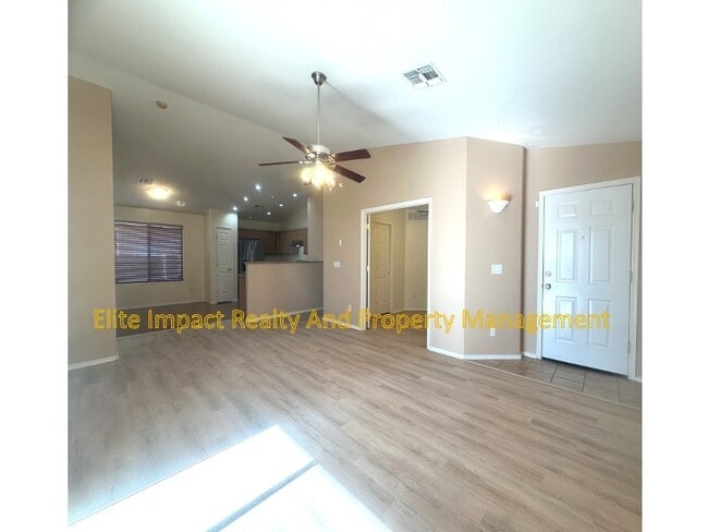 Building Photo - 8332 S Lost Mountain Rd