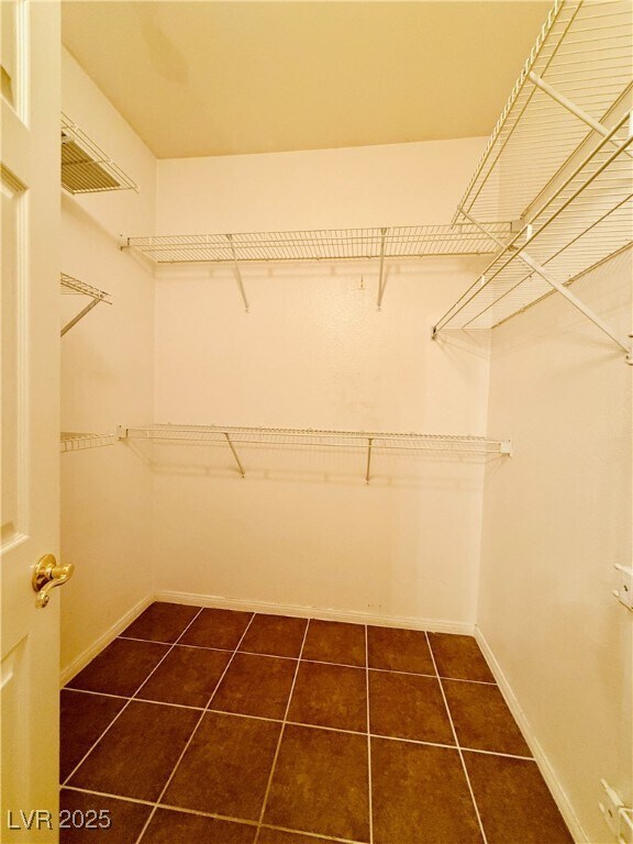 Building Photo - 8716 Red Brook Dr