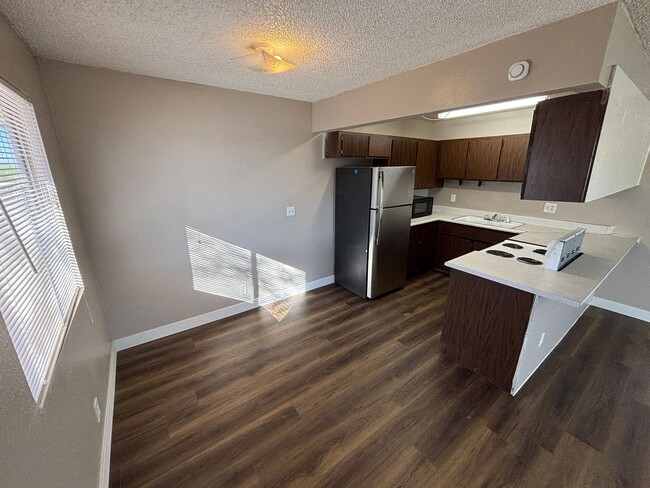 Building Photo - 155 Westminster Way