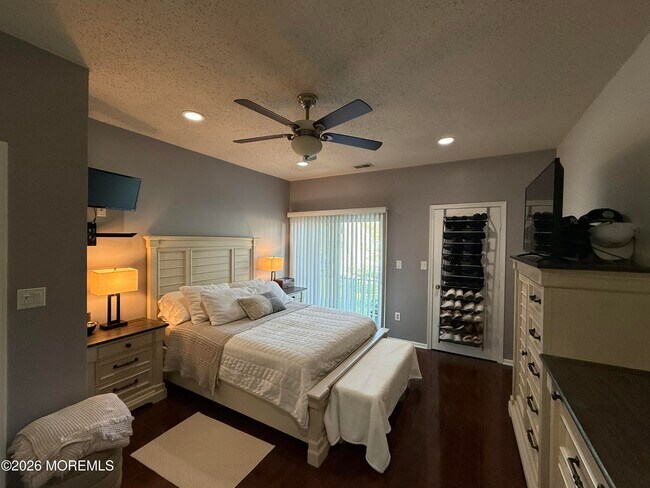 Building Photo - 3806 Corral Ct