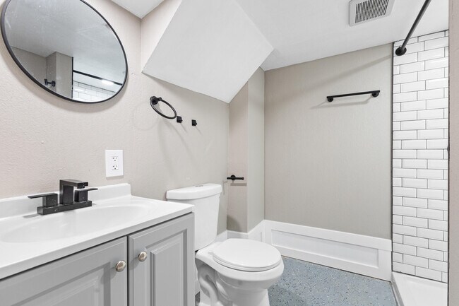 Building Photo - 4109 N 40th St